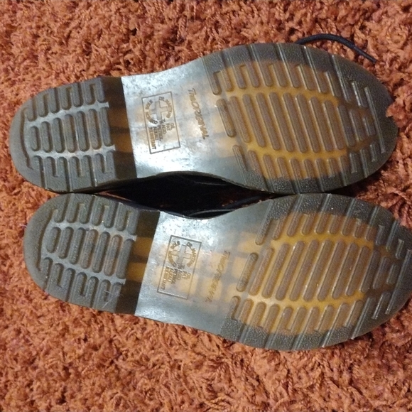 Patent leather Doc Martens - Picture 3 of 5